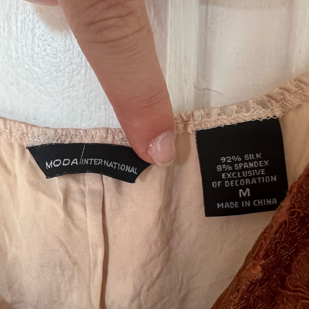 Moda International Silk Tank - Picture 4 of 4